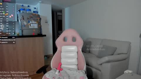 Helena online show from January 2, 2025, 1:38 am