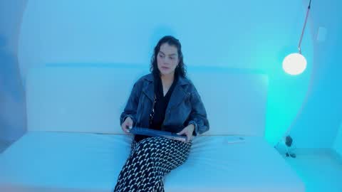    online show from January 7, 2026, 1:46 pm