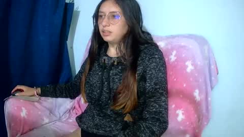 Ada naugthy28 online show from November 24, 2025, 11:04 pm