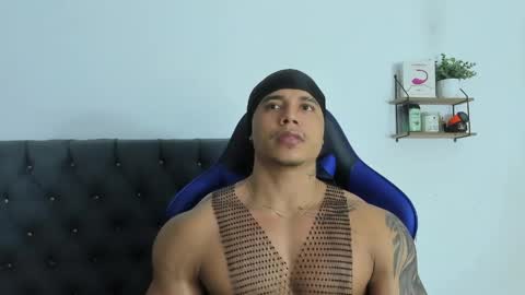 adam boss online show from April 21, 2026, 7:47 am