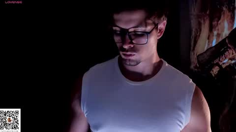 Snapshot of adam_bouton chatting on May 27, 2026, 2:52 am Adam online show from May 27, 2026, 2:52 am