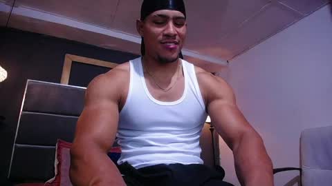 adam_fit19cm online show from June 8, 2026, 3:23 pm