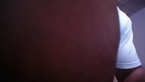 adam_fit19cm online show from June 10, 2026, 2:16 pm