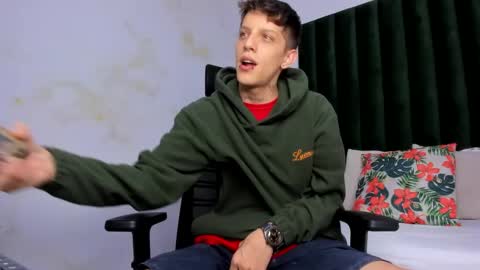 Adam online show from March 5, 2025, 9:15 pm