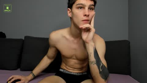 Adam online show from December 5, 2025, 12:58 pm