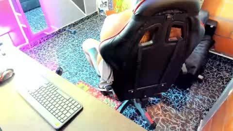 Adam Valencia online show from January 17, 2025, 3:53 pm