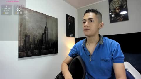 adam_walker_1 online show from March 23, 2026, 1:37 pm