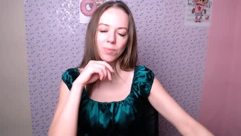 adamais_ online show from December 31, 2024, 10:15 am