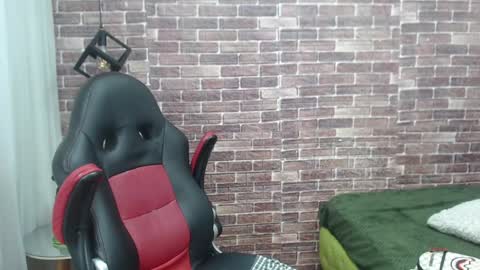 Adam online show from February 6, 2025, 9:43 am