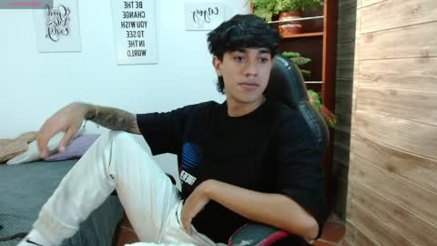 Adam online show from April 10, 2026, 9:08 pm