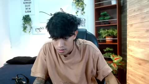 Adam online show from June 5, 2026, 9:31 pm