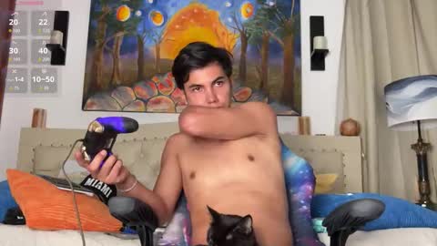 Adams online show from March 6, 2026, 12:40 am