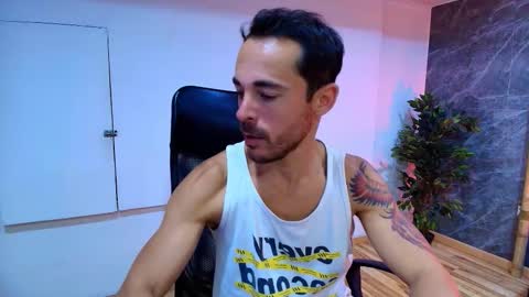 Im Adams Sanz online show from March 4, 2026, 8:04 pm