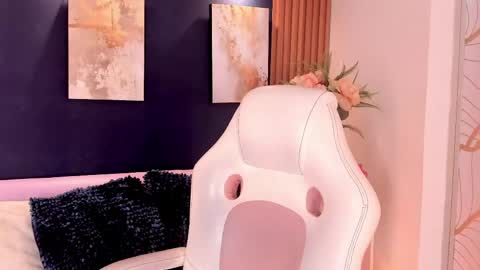 Adan  online show from June 6, 2026, 12:43 pm