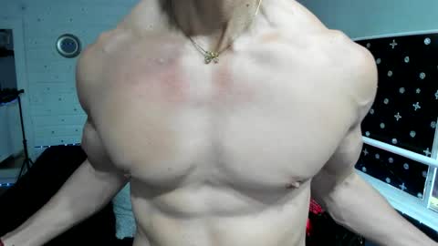 Adan online show from October 27, 2025, 8:35 pm