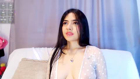  Adara Johnson  online show from December 4, 2025, 11:41 am