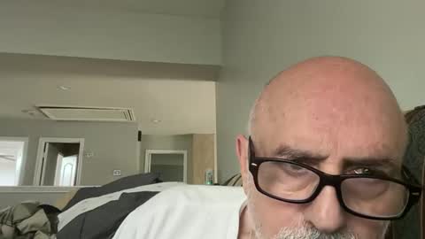 Snapshot of add_me_2 chatting on May 8, 2026, 7:08 pm add_me_2 online show from May 8, 2026, 7:08 pm