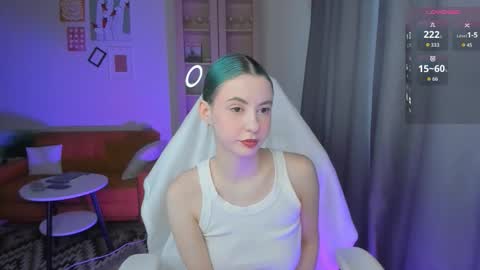 Adelle online show from March 26, 2026, 5:13 am