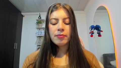Snapshot of adela_parker chatting on October 29, 2025, 7:48 pm Adela Parker online show from October 29, 2025, 7:48 pm