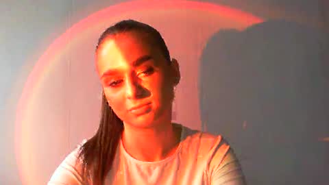 Adele Amore online show from February 8, 2025, 7:48 am