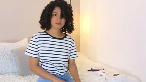 Andrea online show from March 9, 2025, 12:09 pm