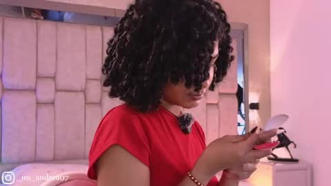 Andrea online show from April 19, 2026, 12:15 pm