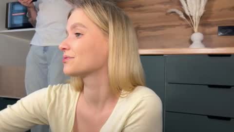 Adele Nick online show from March 21, 2026, 11:37 am