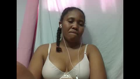 adelealy online show from October 27, 2025, 5:22 am