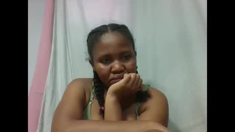 adelealy online show from November 2, 2025, 7:11 am