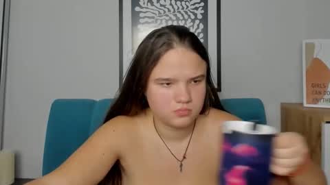 adelecruzz online show from December 5, 2025, 1:09 pm