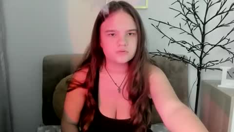 Snapshot of adelecruzz chatting on June 4, 2026, 11:38 am adelecruzz online show from June 4, 2026, 11:38 am
