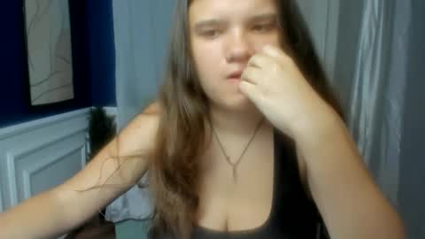 Snapshot of adelecruzz chatting on June 6, 2026, 11:48 am adelecruzz online show from June 6, 2026, 11:48 am