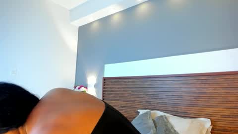 Adele  online show from October 1, 2025, 12:55 pm