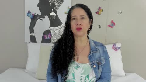 Adele Smithh online show from January 8, 2026, 11:45 am