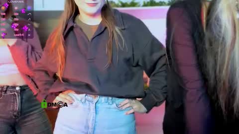 all three for u online show from November 12, 2025, 12:27 pm