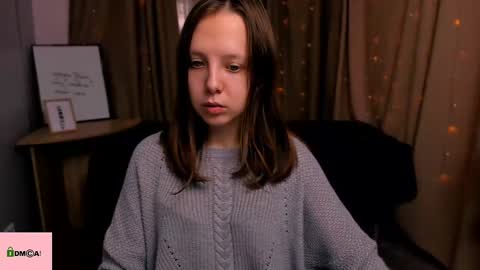 Adelina online show from December 3, 2024, 1:43 pm