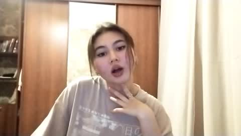 Anna online show from December 16, 2025, 3:06 pm