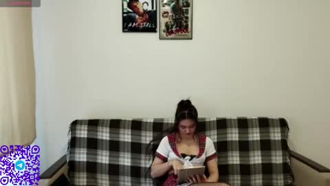 Anna online show from March 15, 2026, 3:07 pm