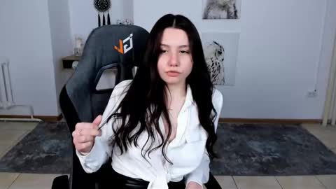 Your sweet girl online show from March 1, 2025, 5:05 pm