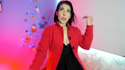 Snapshot of adellelennox_cg chatting on December 28, 2024, 2:32 pm Adelle online show from December 28, 2024, 2:32 pm