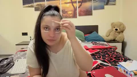 Adellineee online show from February 25, 2026, 9:46 pm