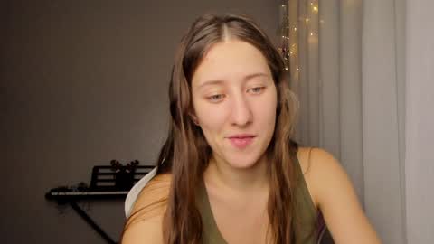 Adell online show from December 20, 2024, 10:32 pm