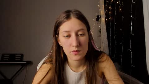 Adell online show from January 10, 2025, 10:36 pm