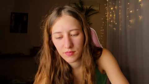 Adell online show from September 9, 2025, 9:47 pm