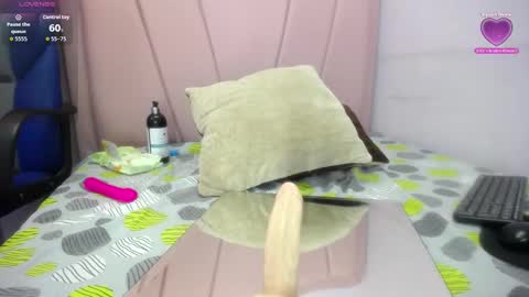 Snapshot of adharaebony chatting on September 18, 2025, 10:23 pm Adhara online show from September 18, 2025, 10:23 pm