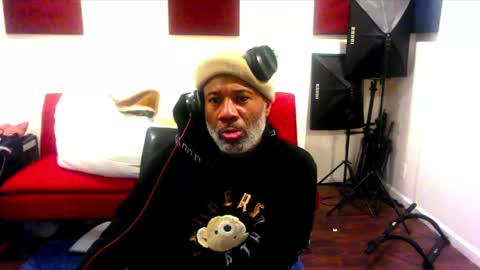 adick_ting online show from January 7, 2025, 7:42 am