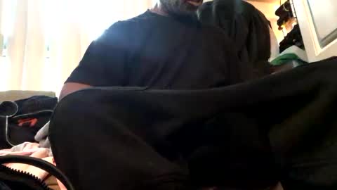 adick_ting online show from September 8, 2025, 2:27 pm