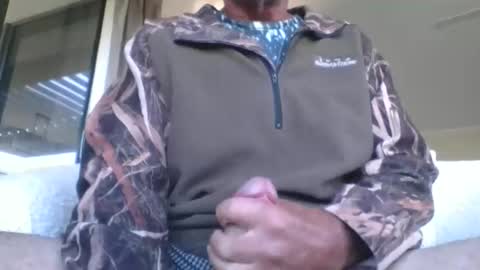 Snapshot of adjustable14 chatting on March 3, 2026, 7:42 pm adjustable14 online show from March 3, 2026, 7:42 pm