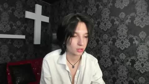 adonbev online show from May 8, 2026, 5:24 am
