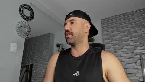 Juan online show from October 21, 2025, 6:08 pm